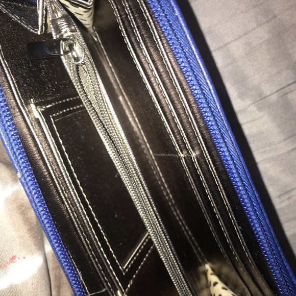 Blue Wallet - Picture 2 of 3